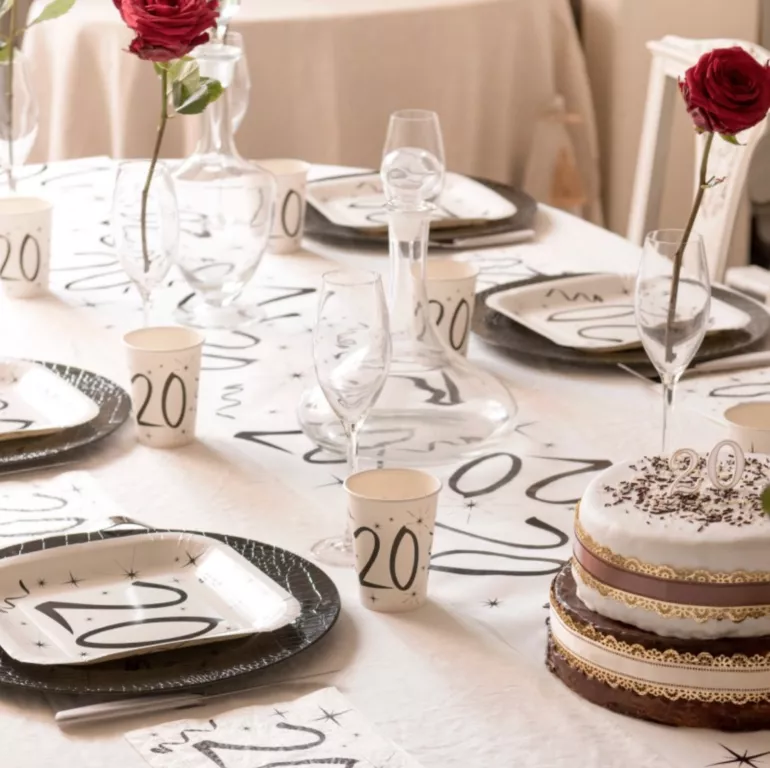 Une Decoration Au Top Pour L Anniversaire Des Ans Visite Deco