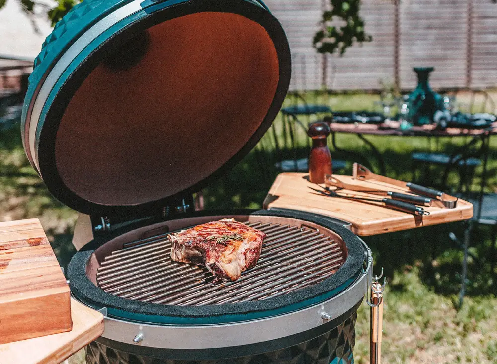 Cuisson au barbecue kamado