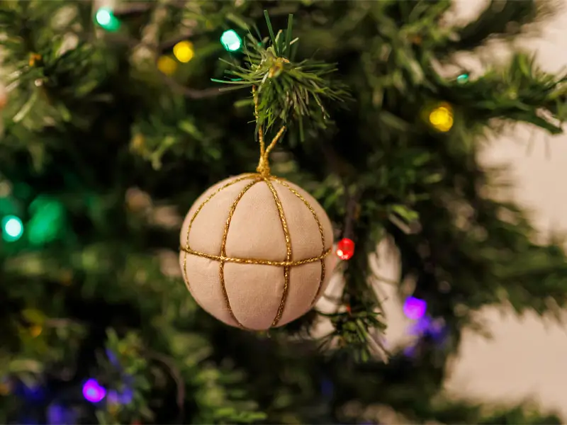 Diy R Aliser Une Boule De No L En Tissu Visite D Co