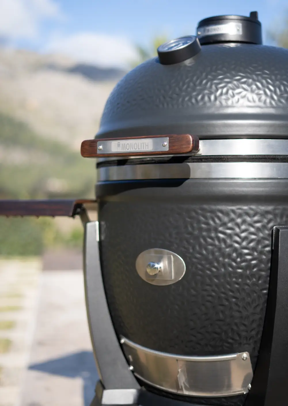 Kamado LeChef Pro-Series 2.0, noir de Monolith