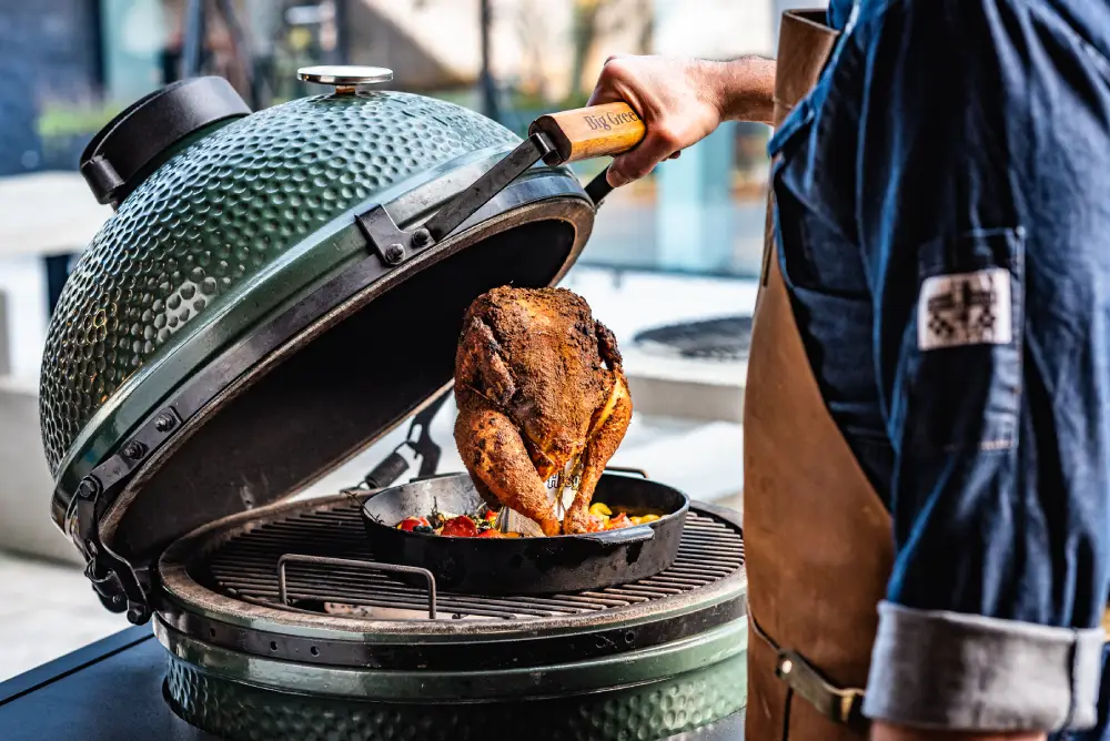 Kamado Big Green Egg X-Large, cuisson poulet