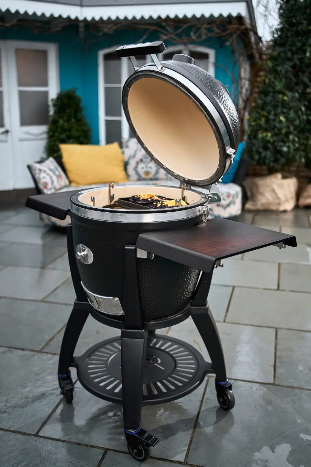 Kamado noir collection Avantgarde de Monolith