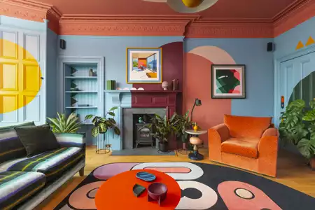 Décor inspiration années 70 et couleurs bold